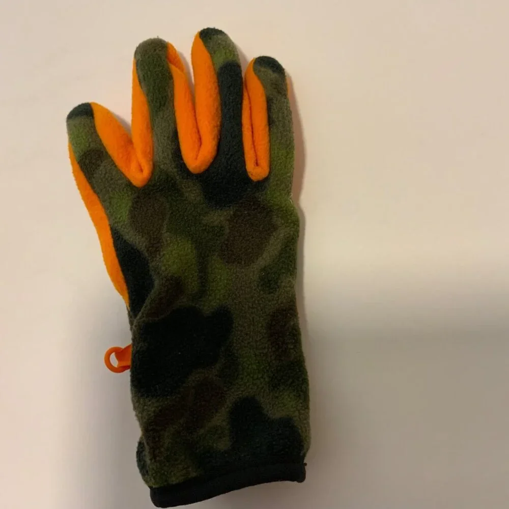 Gap Kids Green Camouflage Fleece Gloves Medium